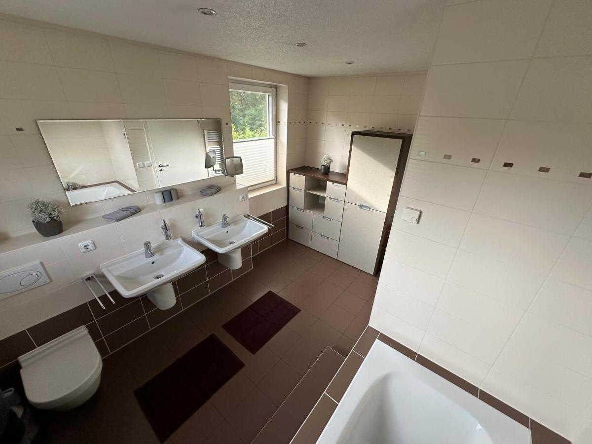 Stadtvilla In Leipzig 7 Personen 3 Schlafzimmer 2 Baeder Garten Und Terrasse Zentral Gelegen Messe Innenstadt Seen Εξωτερικό φωτογραφία